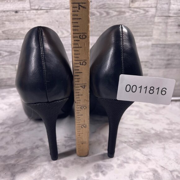 Antonia Saint New York Heels Women 7.5 Shoes Black Leather Pointed Cushion Pumps - Picture 9 of 16